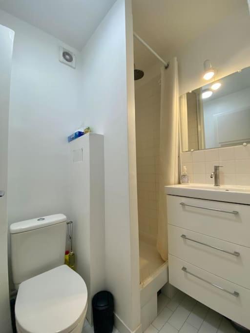 Gaspar - 2 Pieces Au Dernier Etage Avec Balcon Boulogne-Billancourt Dış mekan fotoğraf